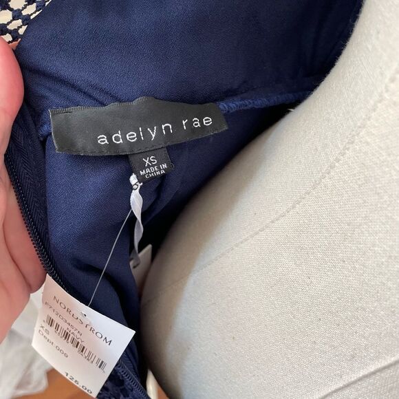 NWT Adelyn Rae Navy Dark Blue Crochet Lace Sheath Dress XS - Picture 7 of 10